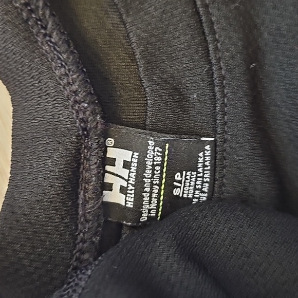 Helly Hansen Women's LIFA Crew Base Layer Long Sleeve, Small **flaws** - Picture 13 of 15